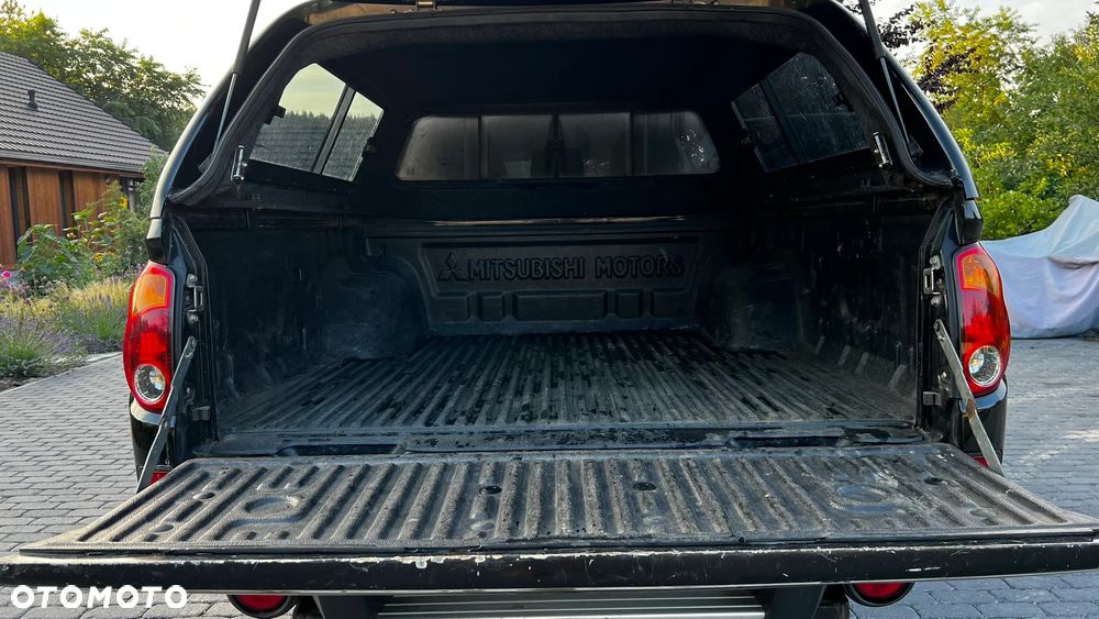 Mitsubishi L200 2.5 DID DC Intense HP - 12