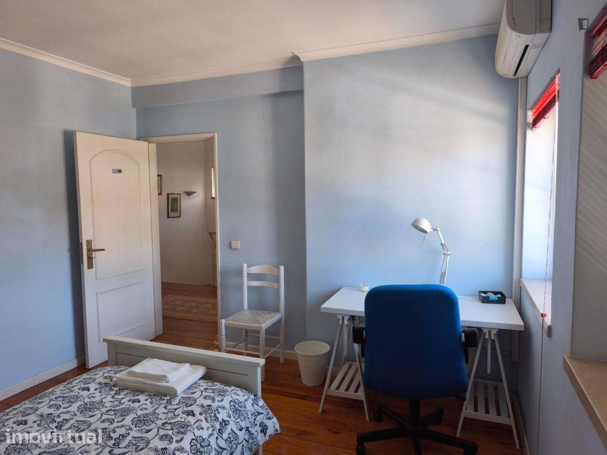Quarto - localizado em Setubal - Grande imagem: 3/9