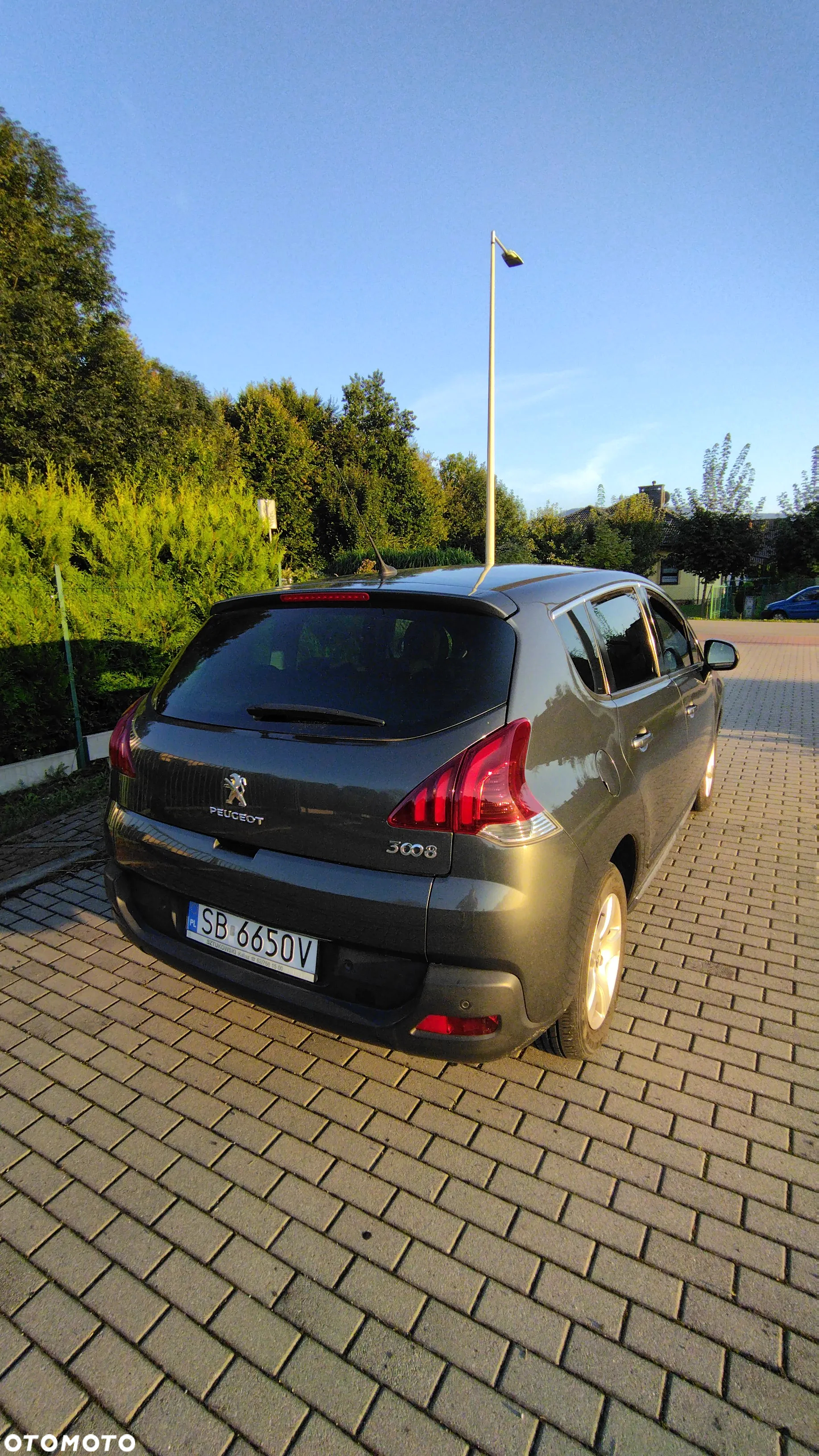 Peugeot 3008 1.6 HDi Active - 11
