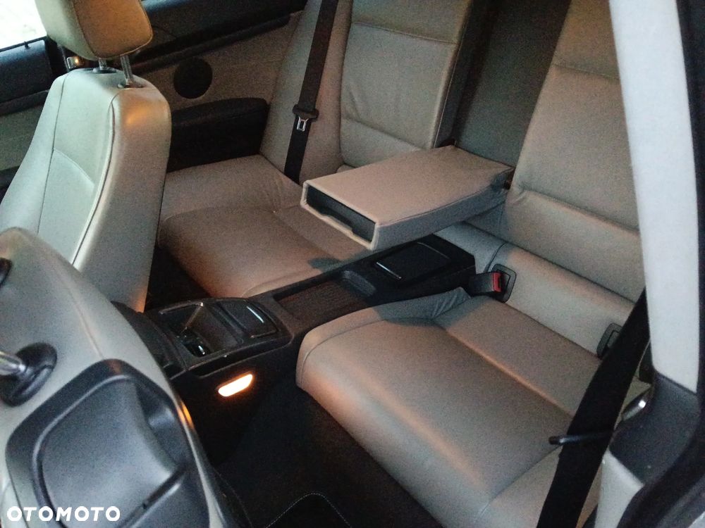 BMW Seria 3 330xd - 19