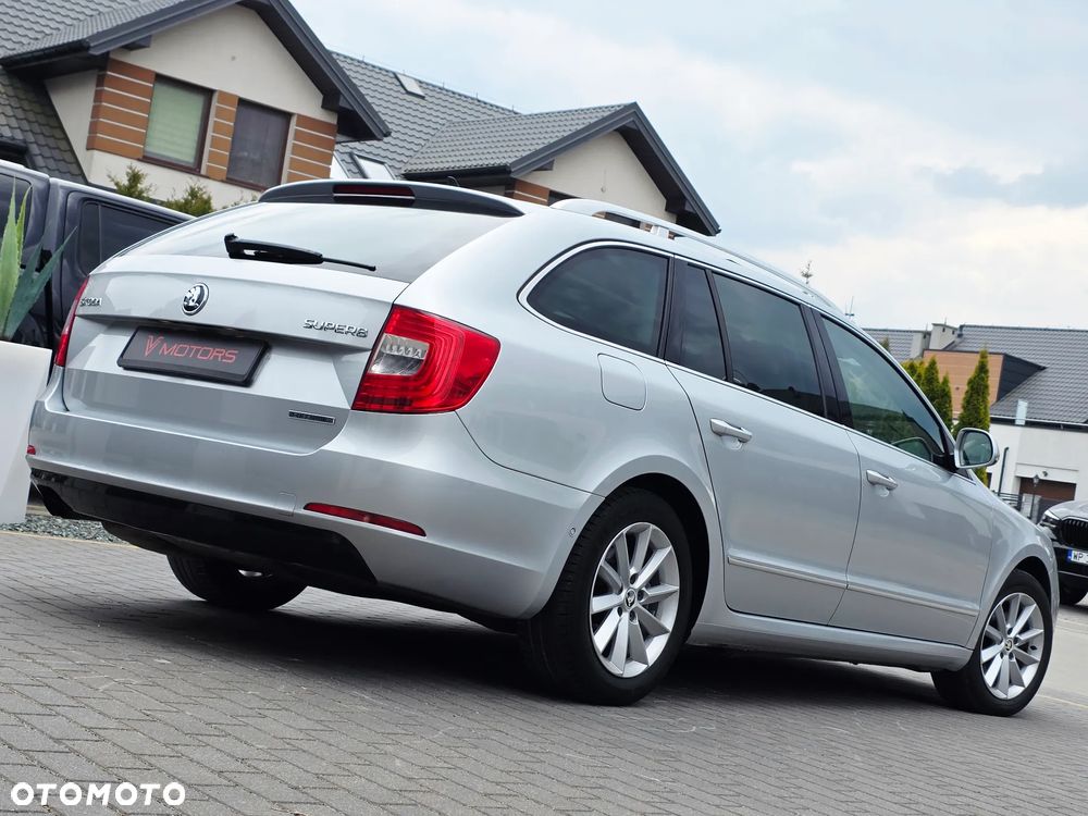Skoda Superb 1.6 TDI Platinum - 33