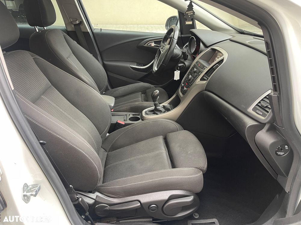 Opel Astra 1.7 CDTI DPF Sport - 17