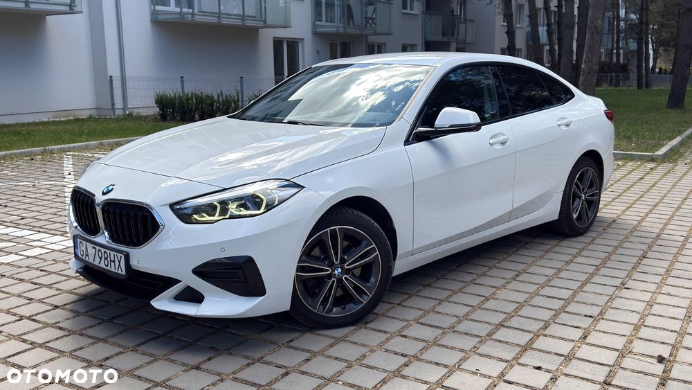 BMW Seria 2 218i - 4