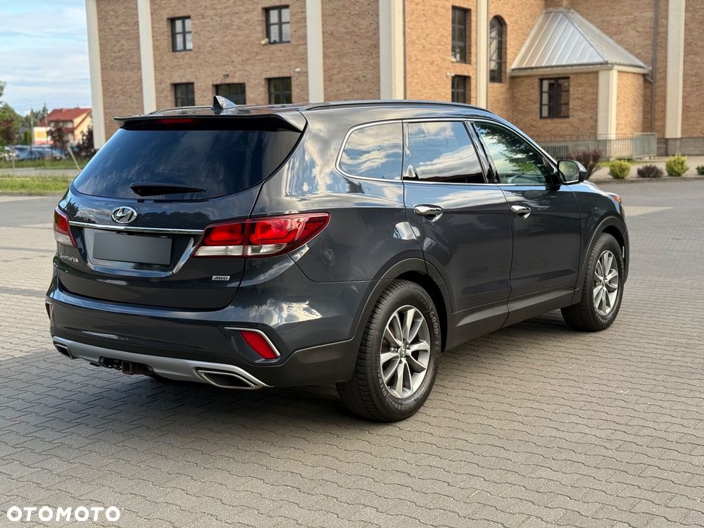 Hyundai Santa Fe - 21