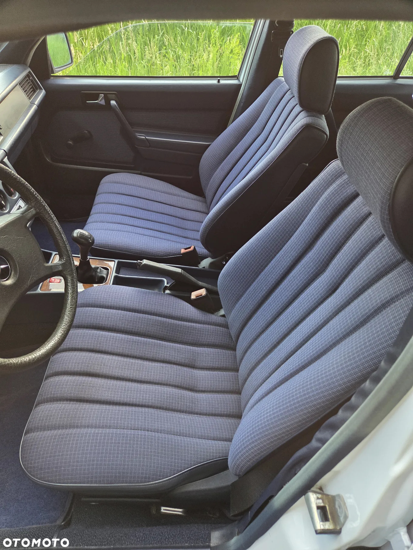 Mercedes-Benz W201 (190) - 20