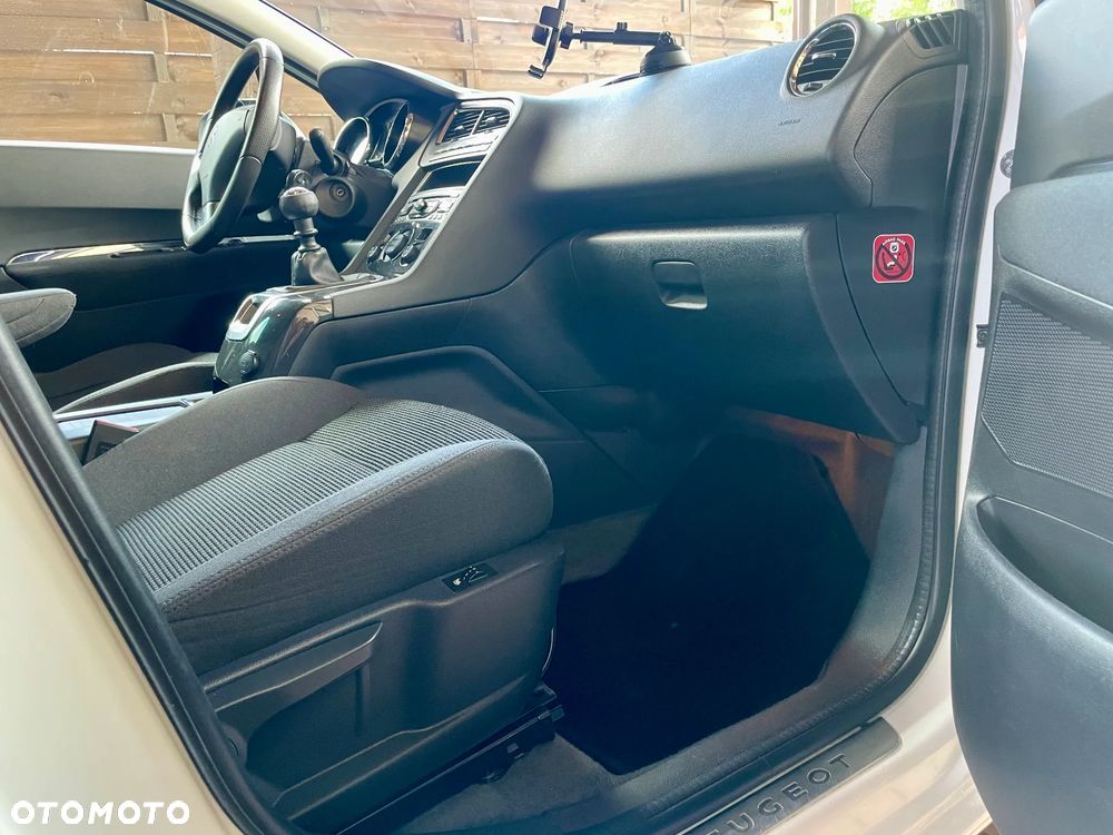 Peugeot 5008 BlueHDI 120 Stop & Start Allure - 23