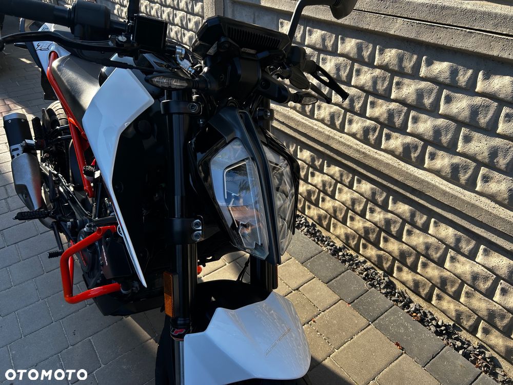 KTM Duke - 10