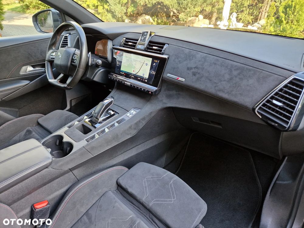 DS Automobiles DS 7 Crossback 1.6 PureTech Performance Line + - 6