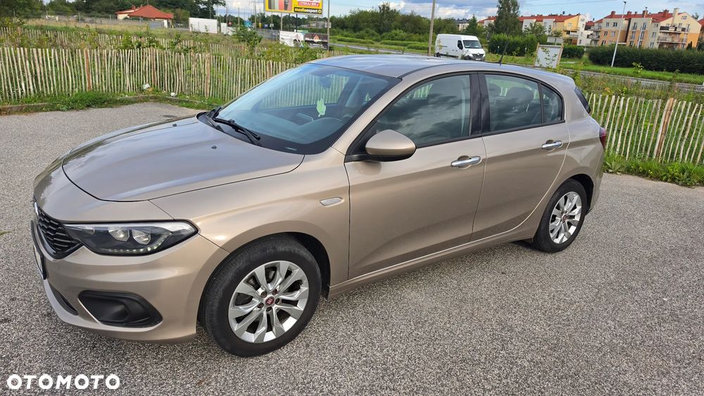 Fiat Tipo 1.4 T-Jet 16v Lounge - 2