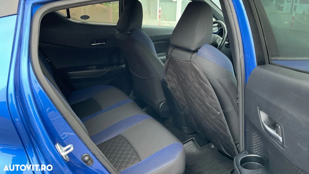 Toyota C-HR 2.0 HSD 184 CP 4x2 CVT C-ult Style bi-tone - 13