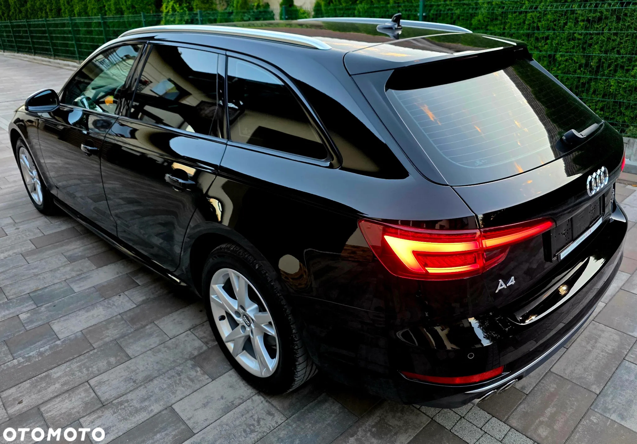 Audi A4 Avant 2.0 TDI Quattro S tronic - 3