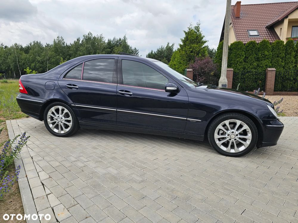 Mercedes-Benz Klasa C 280 7G-TRONIC Elegance - 12