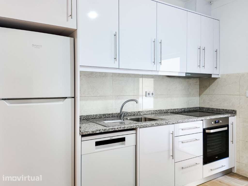 Apartamento T3 + 1 - Grande imagem: 2/23