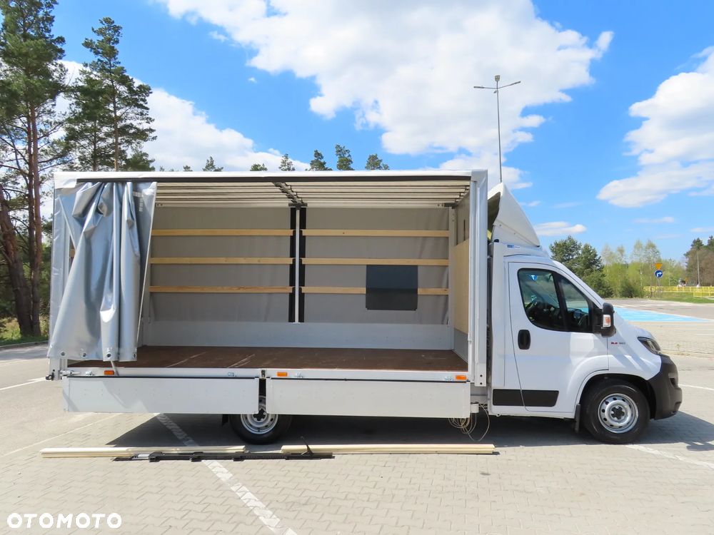 Fiat Ducato seria 7 MAXI L4 2.3 MultiJet II 180 KM POWER FIRANA 10 E.Palet Skrzynia Plandeka 4916 mm Dł. WZMCNIANY Rozstaw Osi 4035 mm, DMC 3500 Kg, Ładowność 1180 Kg, FULL Opcja Wyposażenia, Android Auto/Carplay, Stan Wizualny I Techniczny NOWY Tak Jak Z Taśmy Produkcyjnej Gotowy Dostępny OKAZJA POLECAM - 23