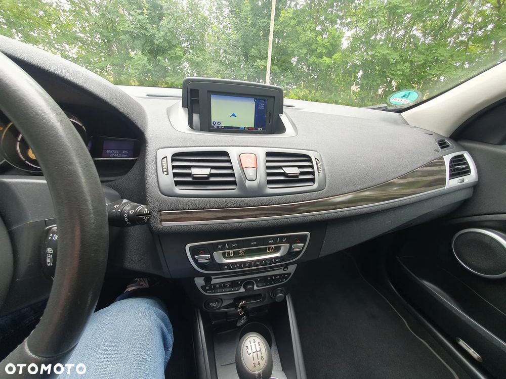 Renault Megane TCe 130 Luxe - 19