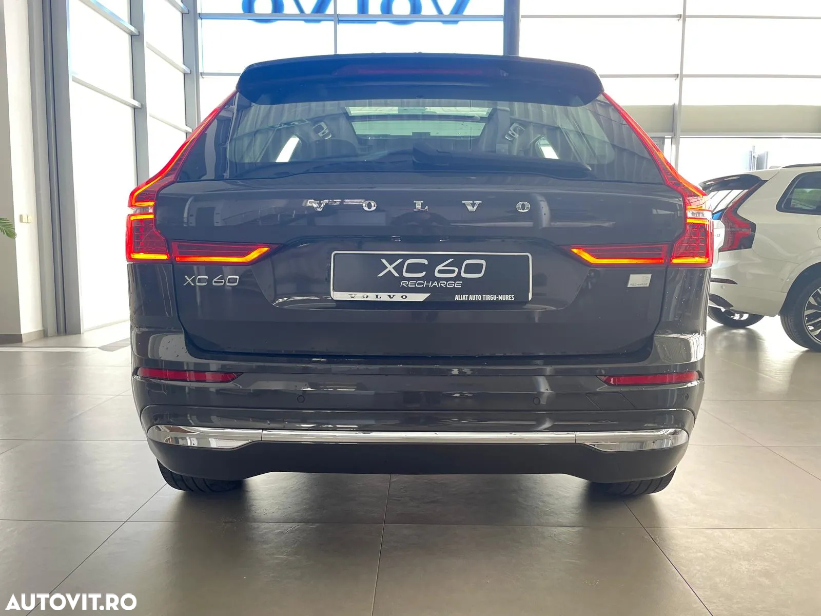 Volvo XC 60 Recharge T6 Twin Engine eAWD Inscription Expression - 6