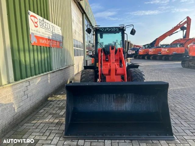 Kubota R082 - 8