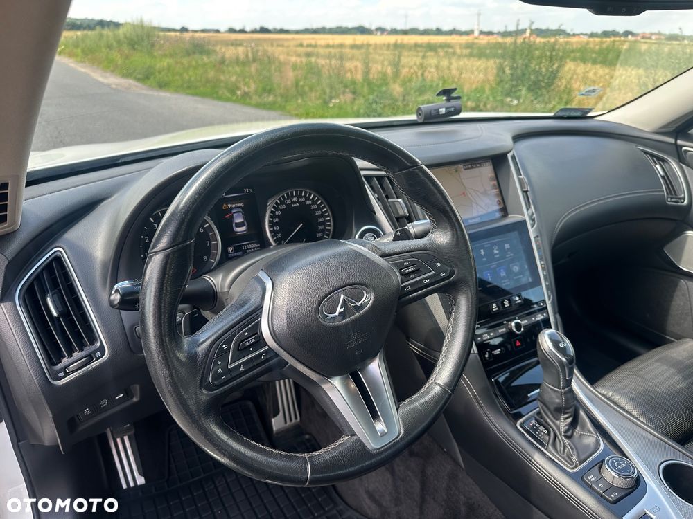 Infiniti Q50 2.0t Sport Sound Studio by Bose - 13