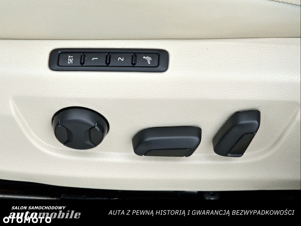 Skoda Superb 2.0 TDI SCR 4x4 L&K DSG - 26