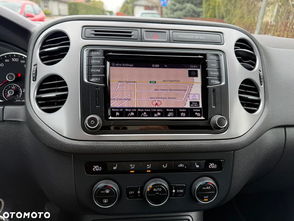 Volkswagen Tiguan - 30