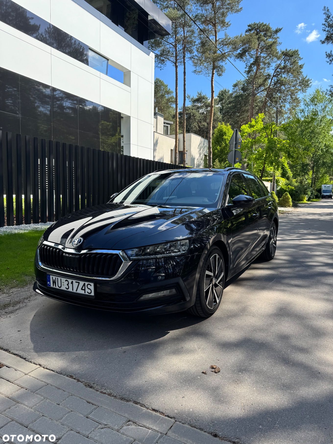 Skoda Octavia Combi 1.4 TSI DSG Ambition - 1