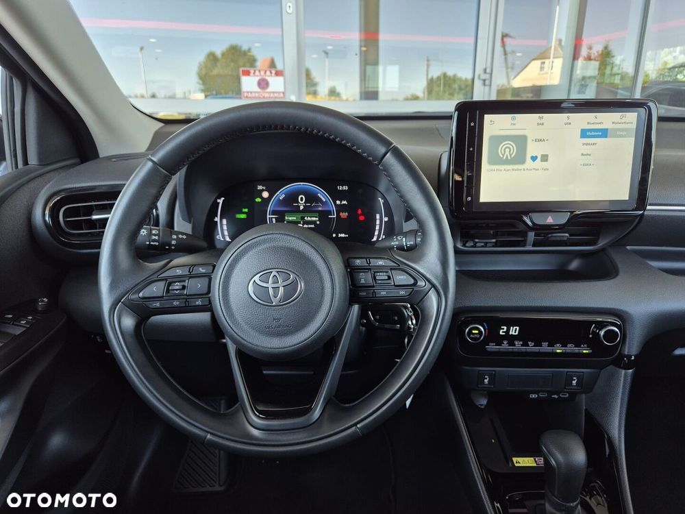 Toyota Yaris Hybrid 1.5 Style - 16