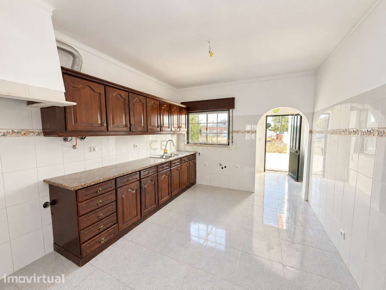 Moradia Isolada com Terreno - Grande imagem: 5/11