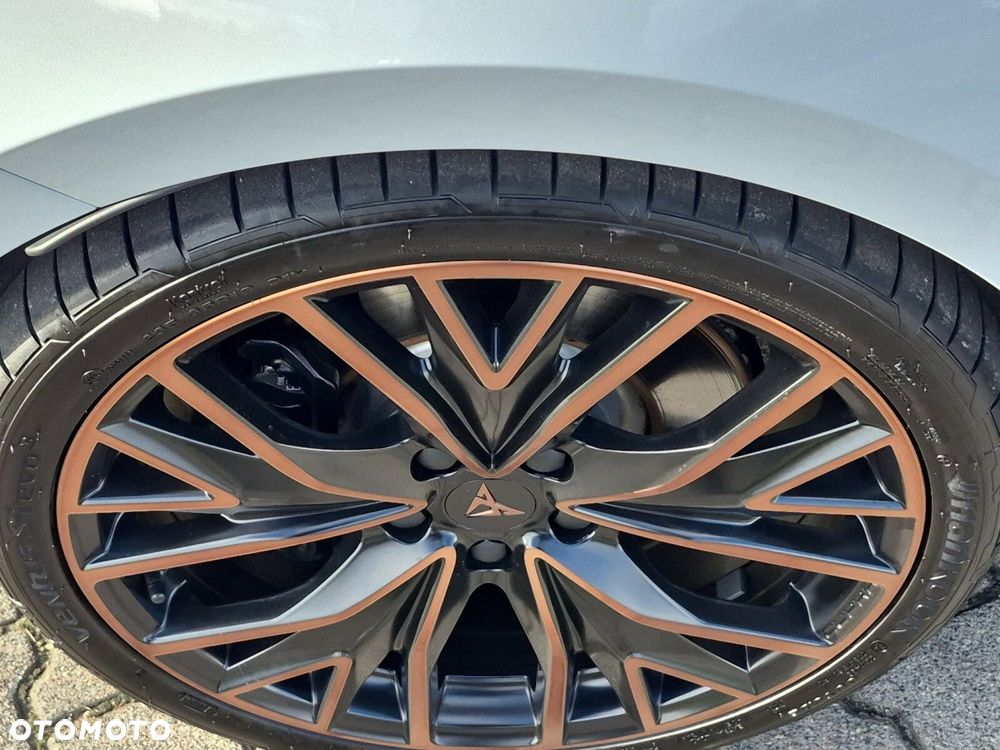 Cupra Leon 2.0 TSI VZ DSG - 10