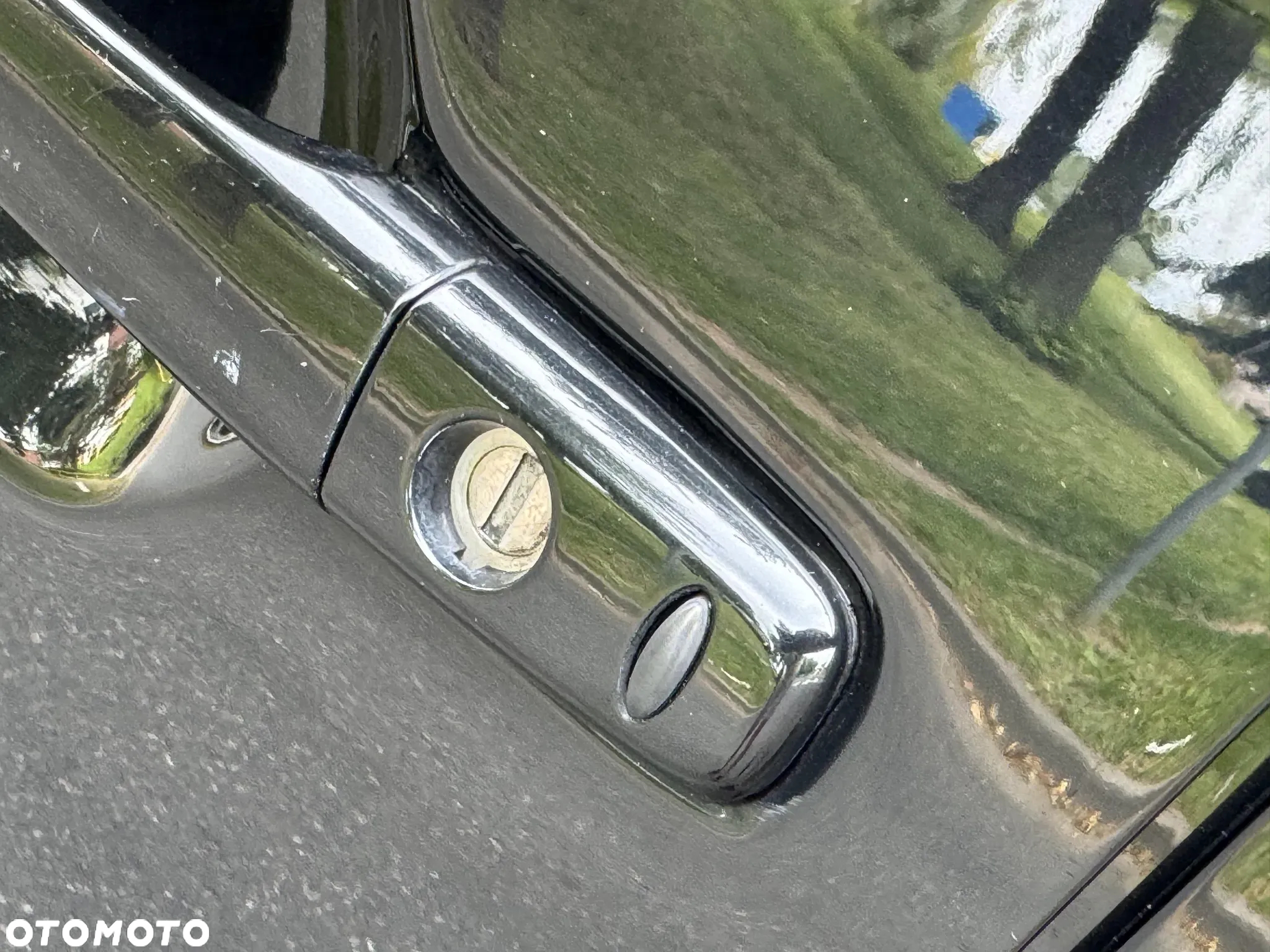 Mitsubishi Outlander 2.0 4WD Plug-In Hybrid - 27