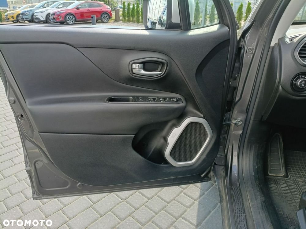 Jeep Renegade 1.4 MultiAir DSG Limited - 10