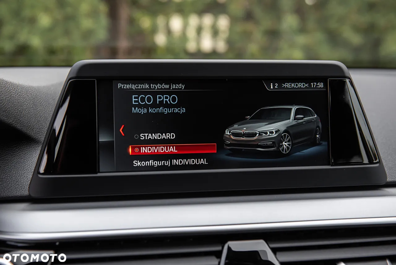 BMW Seria 5 520d Luxury Line - 28