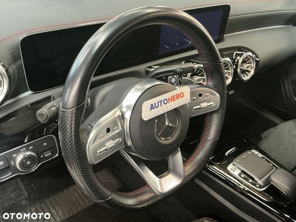Mercedes-Benz CLA - 34