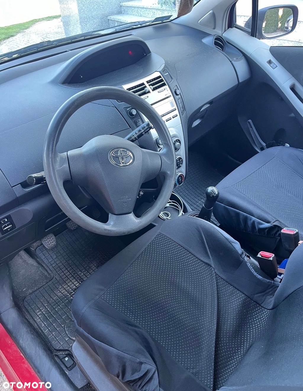 Toyota Yaris 1.4 D-4D Prestige - 8