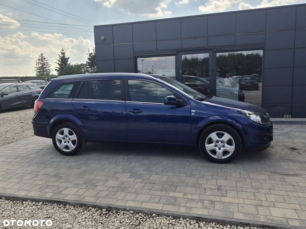 Opel Astra 1.8 - 11