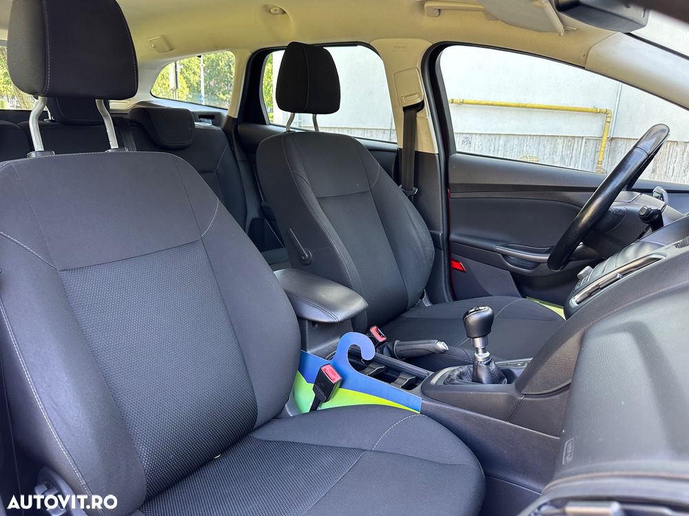 Ford Focus 1.5 TDCi ST-Line - 35