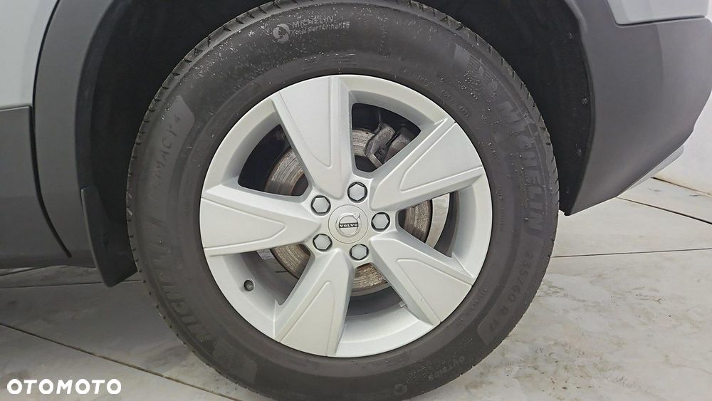 Volvo XC 40 B3 Essential - 23