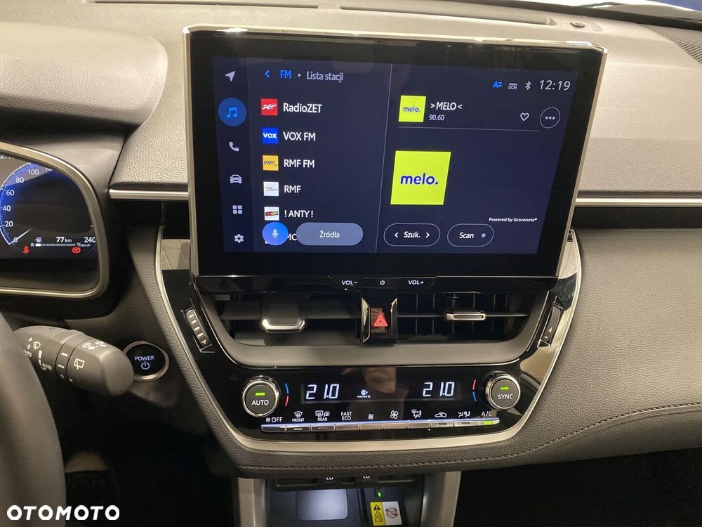 Toyota Corolla Cross 2.0 Hybrid Premiere Edition - 18
