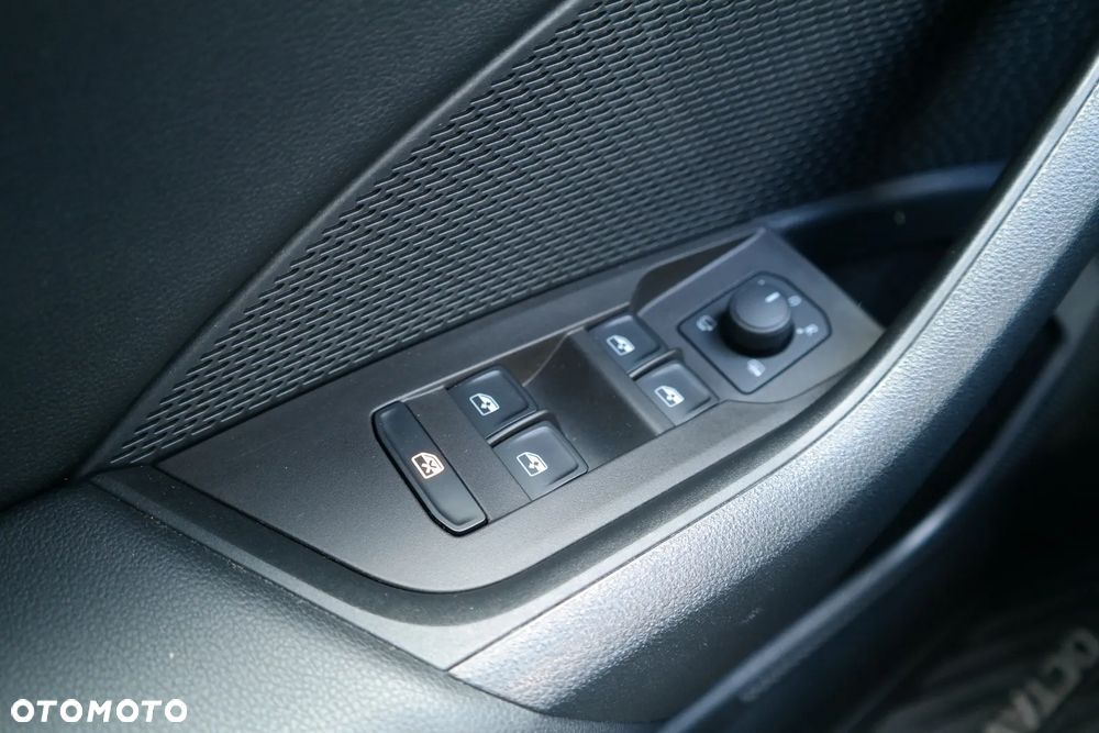 Skoda Octavia 1.5 TSI ACT Style - 21
