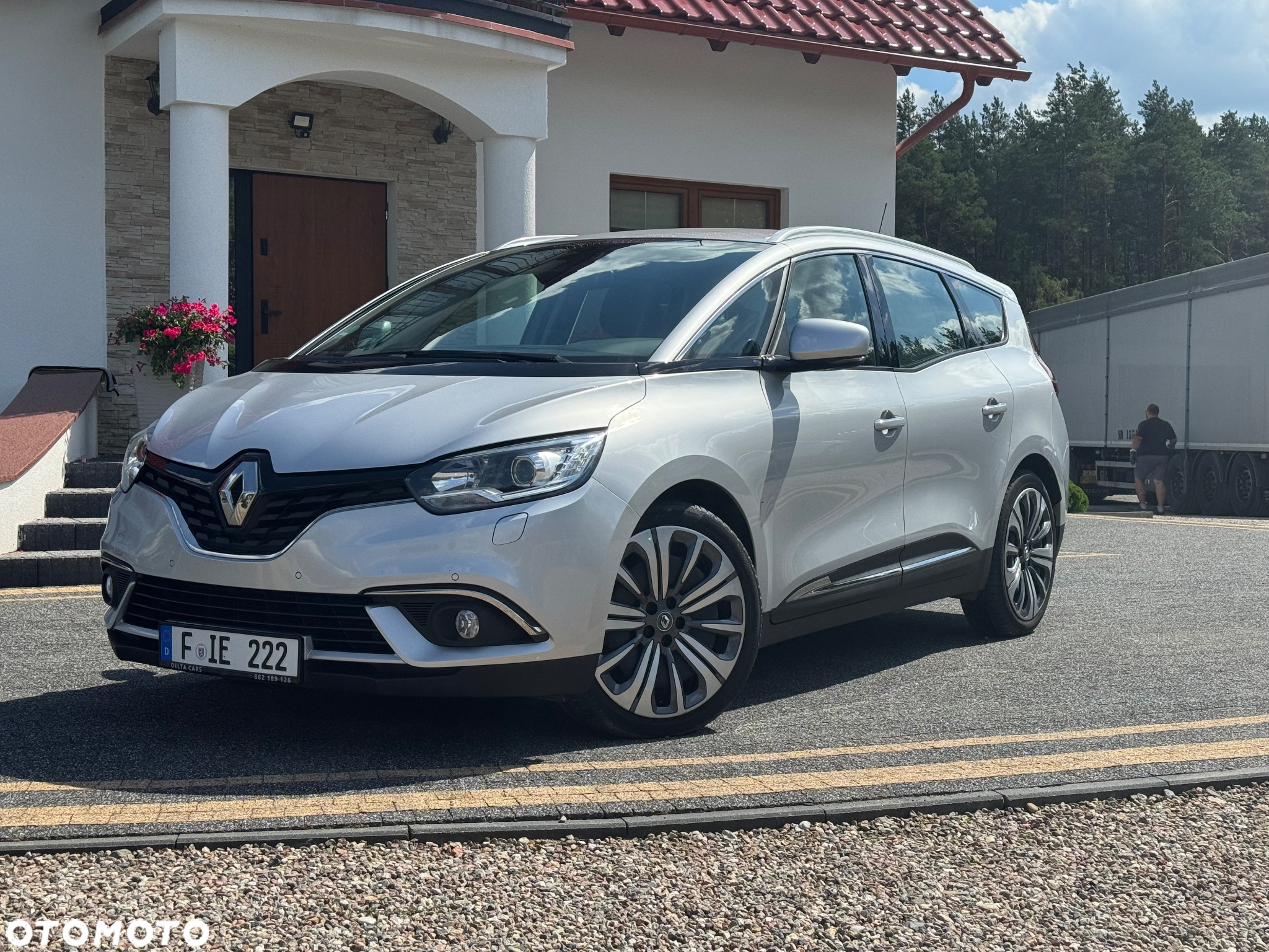 Renault Grand Scenic BLUE dCi 120 LIMITED - 2