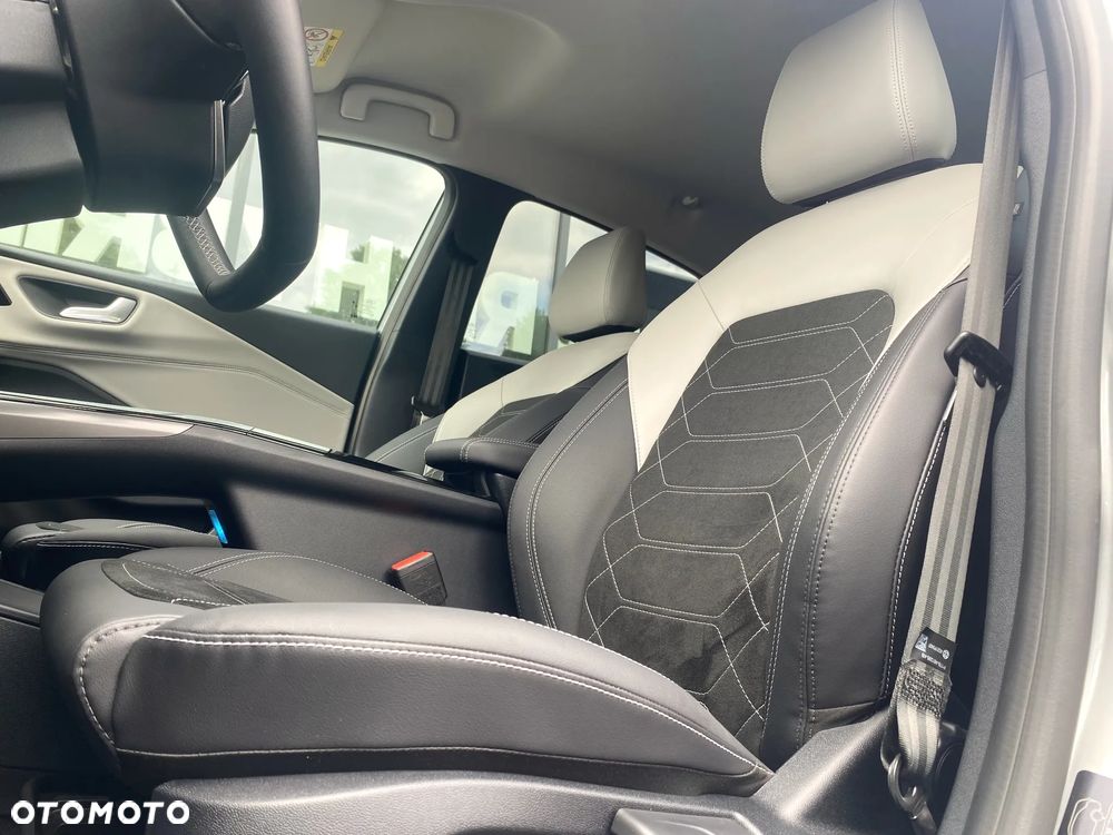 Ford Puma Gen-E 43.6 kWh Premium - 12