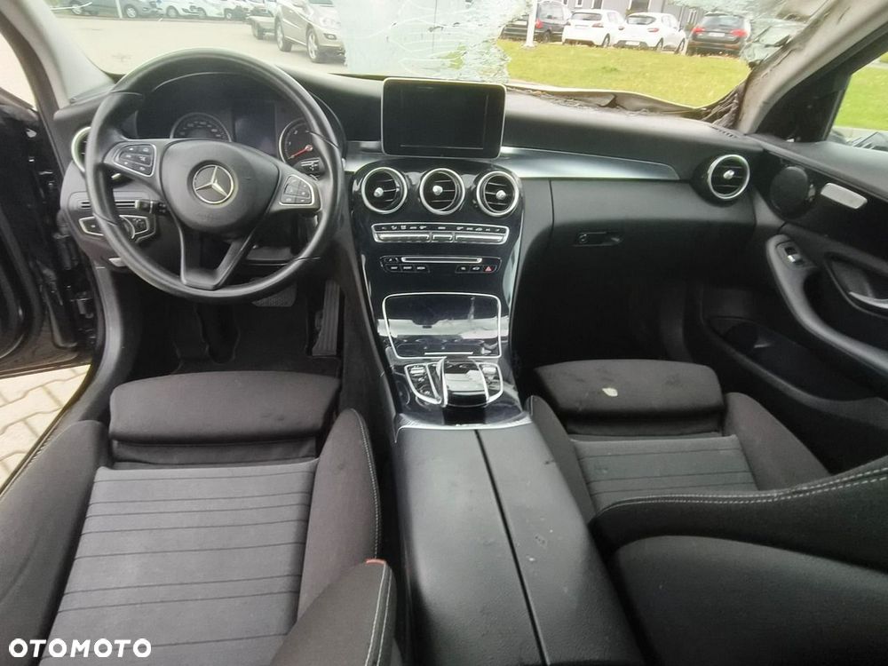 Mercedes-Benz Klasa C - 12