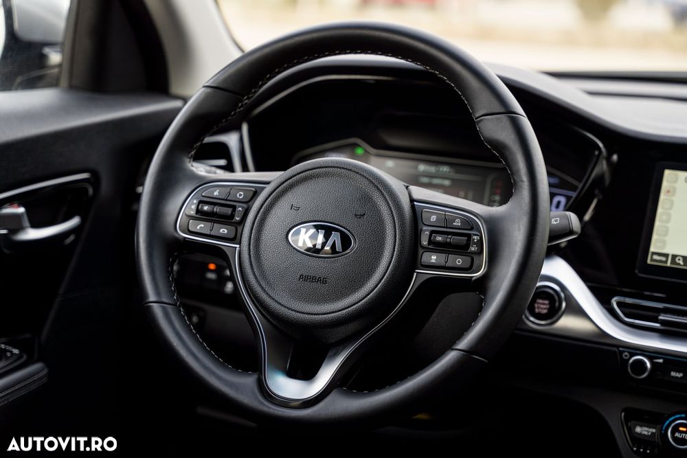 Kia Niro 1.6 GDI PHEV 2WD OPF Aut. Vision - 16