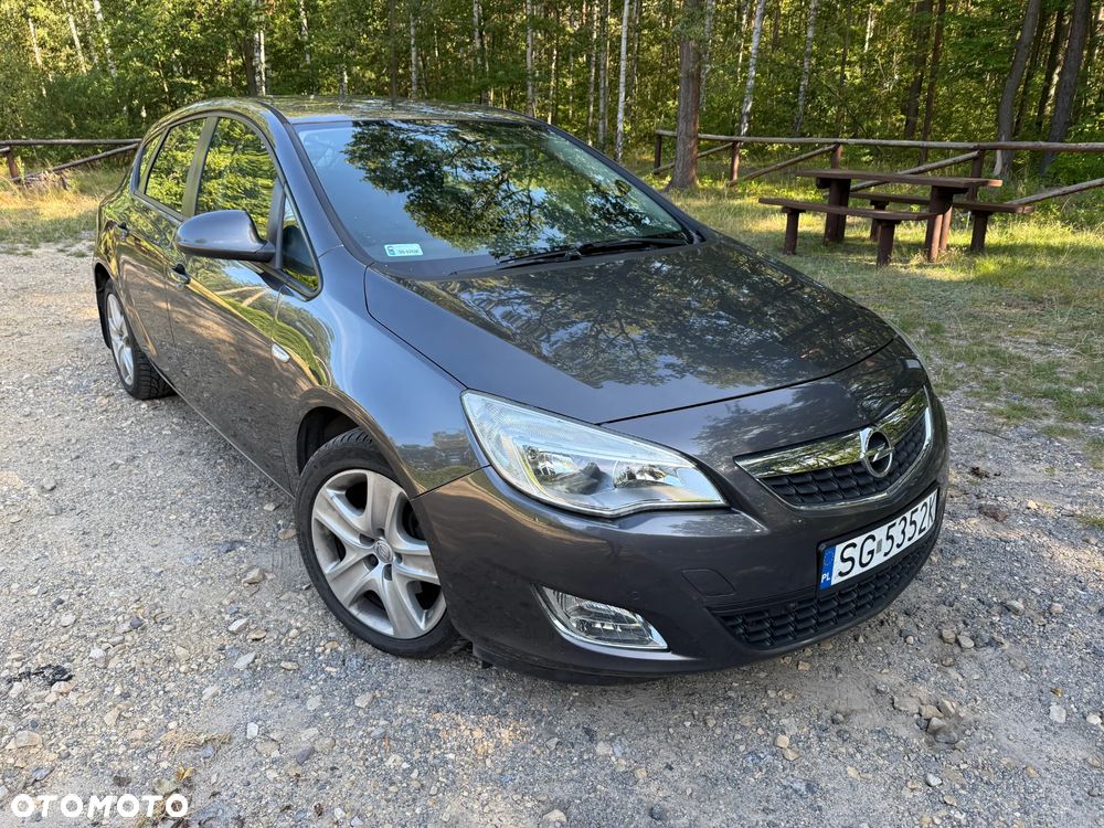 Opel Astra 1.7 CDTI Enjoy - 1