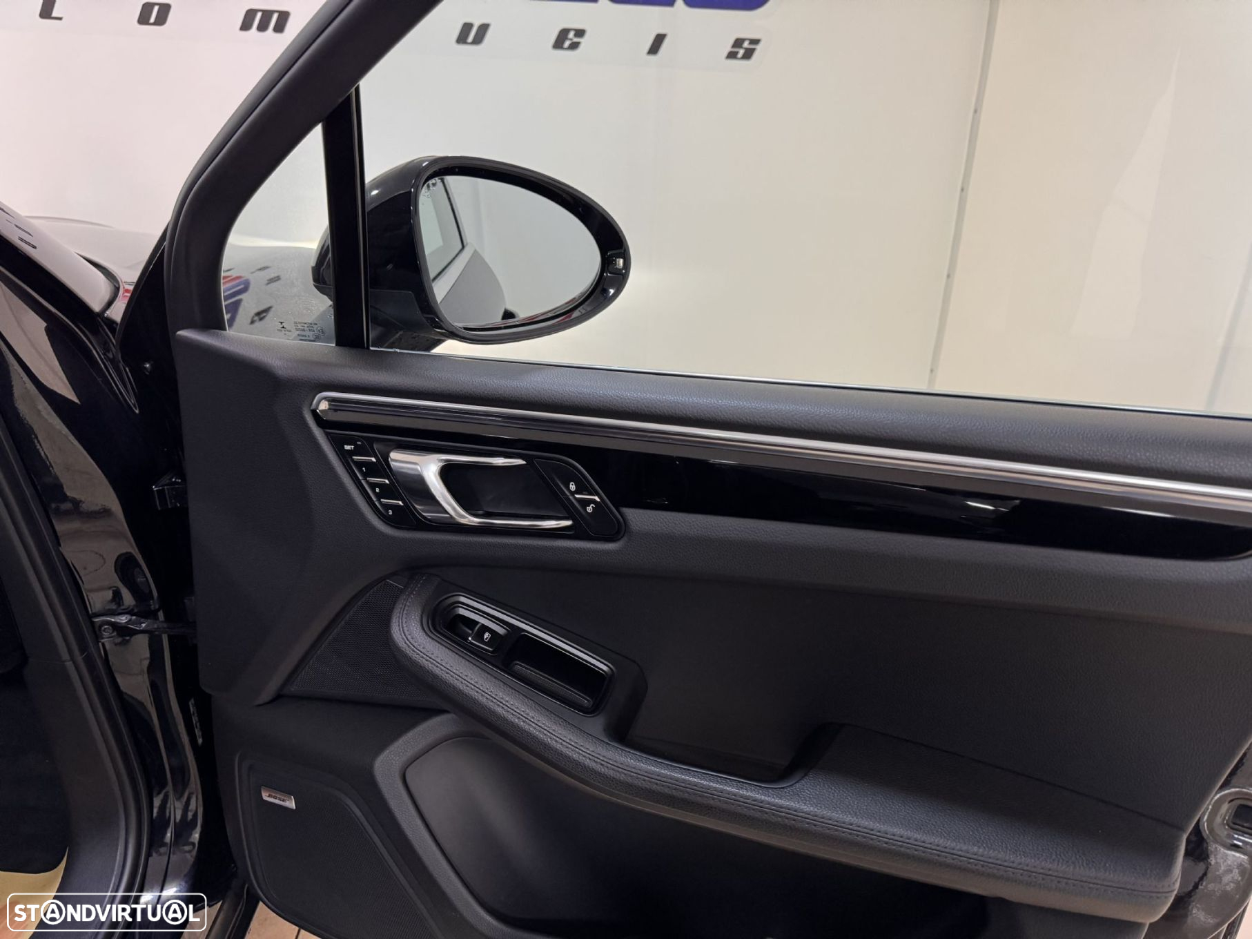 Porsche Macan S - 48