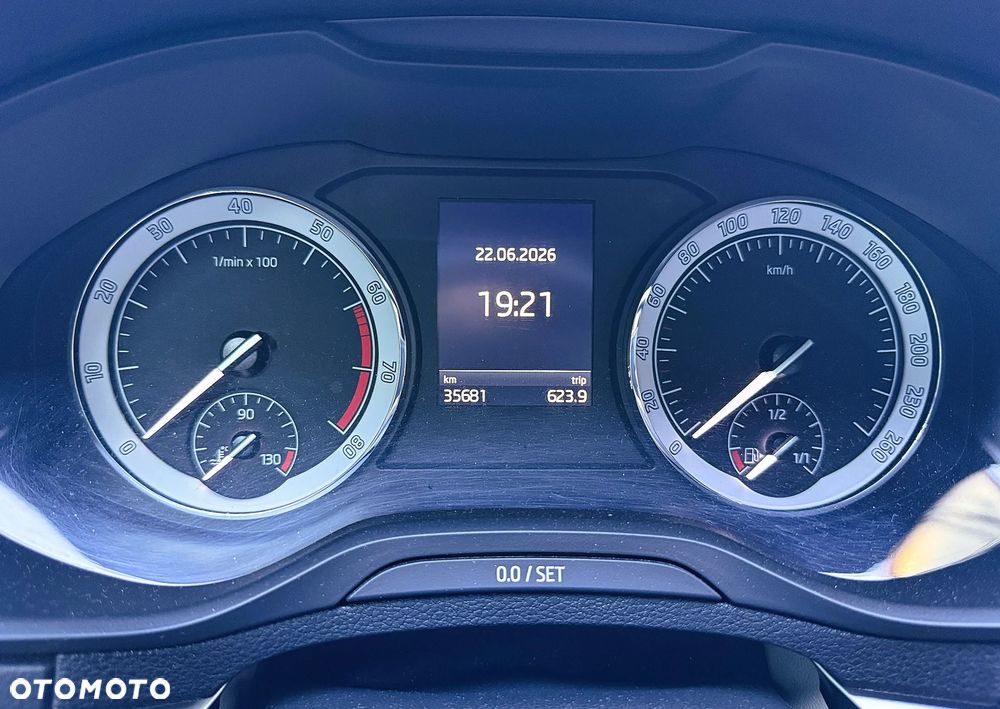 Skoda Karoq 1.5 TSI ACT Style - 10