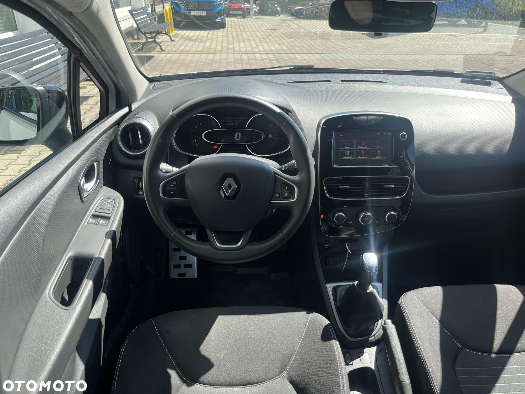Renault Clio 0.9 Energy TCe Limited EU6 - 13