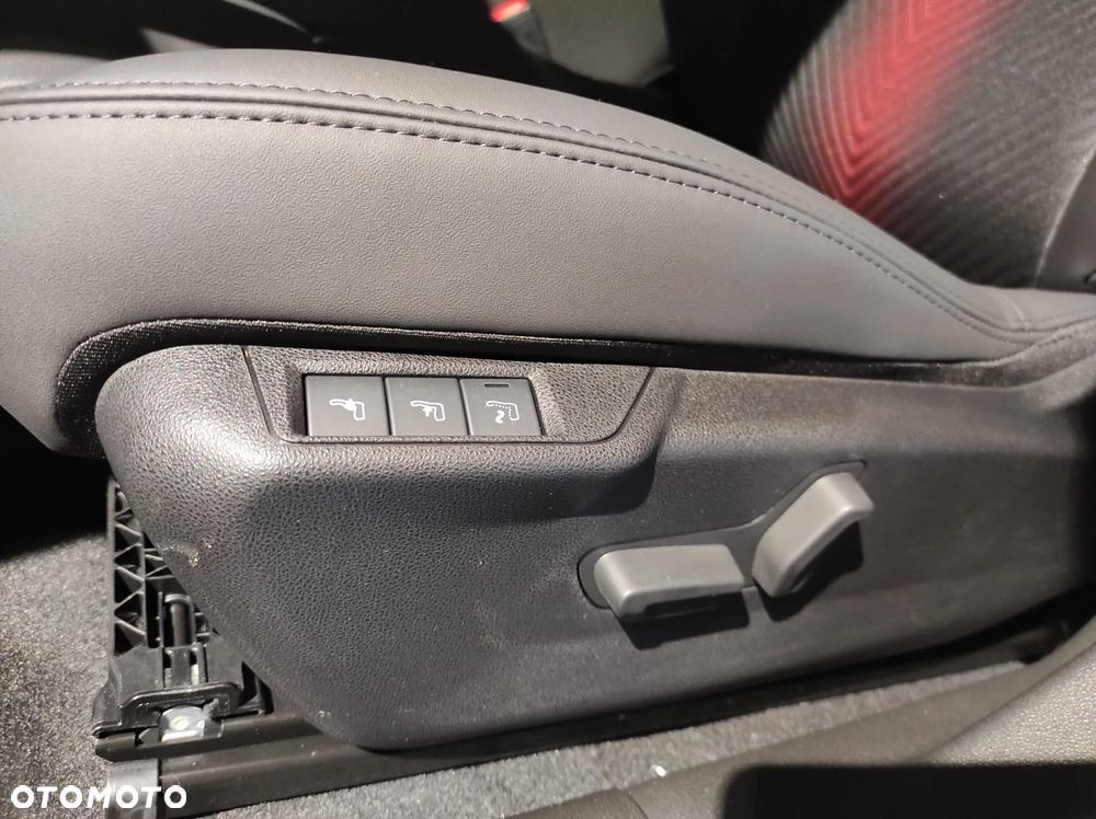 Alfa Romeo Junior 1.2 mHEV Ti eDCT - 14