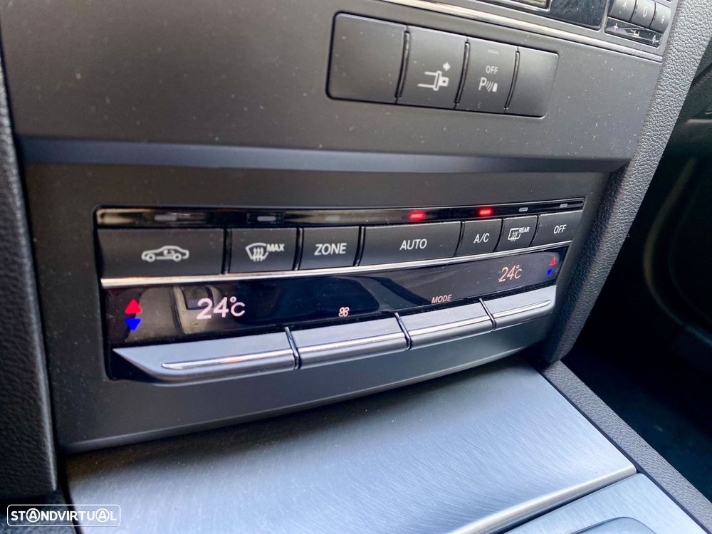 Mercedes-Benz E 250 CDi Elegance BlueEfficiency Auto - 22
