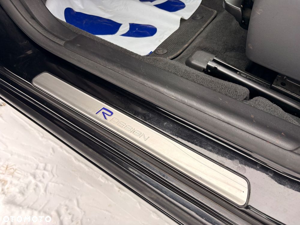 Volvo V60 D4 Geartronic RDesign - 22