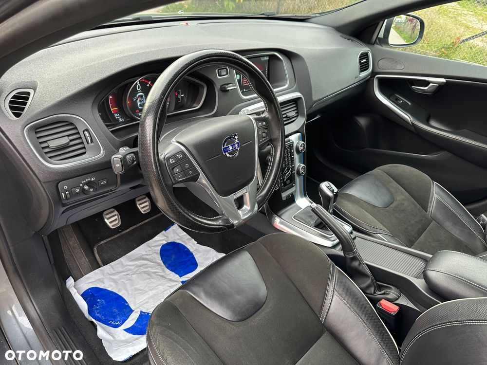 Volvo V40 - 10